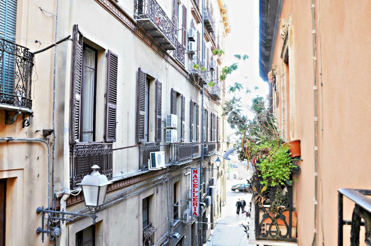 Abbardente Appartamento In Centro Cagliari Ngoại thất bức ảnh